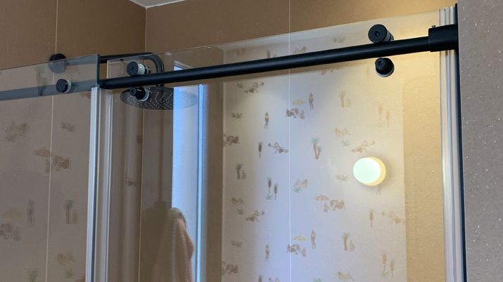instalación de mamparas de baño